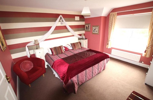 Castlebridge House | Maple Lodge