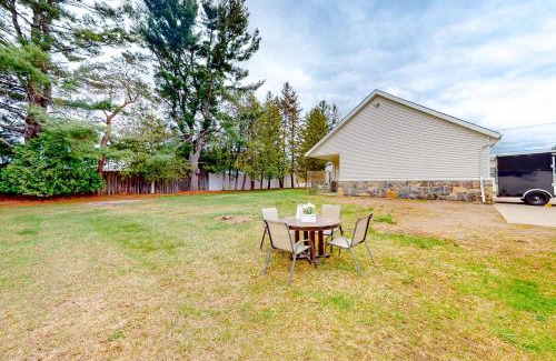 Colchester House | Maplewood Manor - Unit 1
