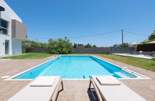 Ialyssos House | Marane Deluxe House