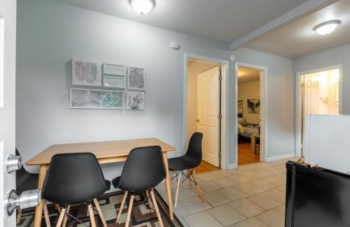 Redwood City Apartment | @ Marbella Lane 2BR House in Downtown Redwood City