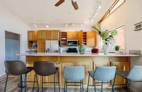 Maple Heights-Lake Desire Cottage | @ Marbella Lane - Hidden Gem on Scenic Shady Lake