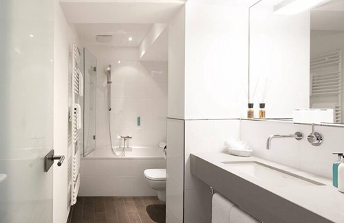 Ludwigsvorstadt-Kliniken Hotel | marc münchen - Adults Only