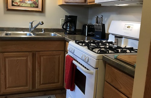 Warrens Cabin | Marcie's Cabin: Your Perfect Getaway for Relaxation and Adventure!