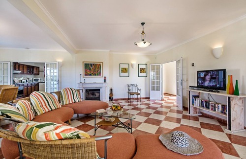 Patroves Villa | Marco Real - Villa with beautiful garden and private pool