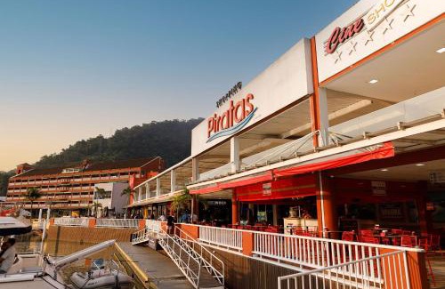 Parque das Palmeiras Apartment | Mares Suítes by Angra Beach - Piratas Residence