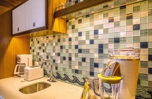 Frydendal Apartment | Margaritaville Vacation Club by Wyndham - St. Thomas - Studio visual assist, hearing
