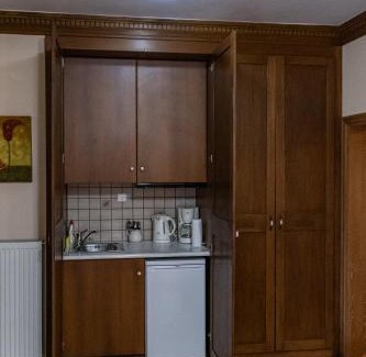 Karpenisi Hotel | Margit Suites Hotel