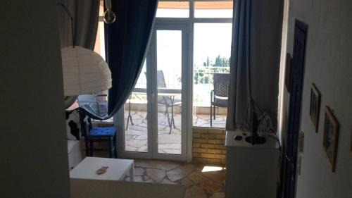 Gimari House | Maria Corfu Loustri