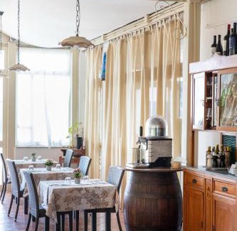 Vulcano Piano House | Maria Tindara "La Locanda"