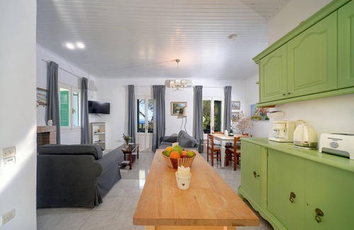 Koutsi Villa | Maria Villa: A Blissful Sanctuary by the Sea