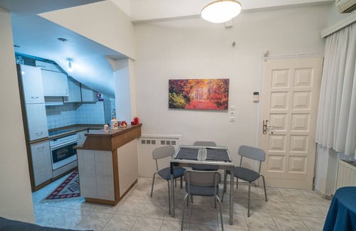 Nikaia Apartment | Marina Apartment Cozy, Spotless, AC, WiFi