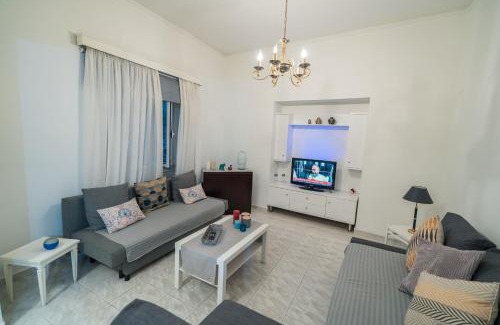 Nikaia Apartment | Marina Apartment Cozy, Spotless, AC, WiFi