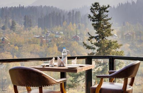 Srinagar Hotel | Marina Drung Waterfall By Stay Pattern