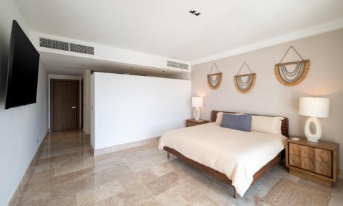 Playa Mujeres Apartment | Marina Vista Retreat in Cancun La Amada