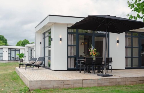 Maurik House | MarinaPark Bad Nederrijn by Interhome