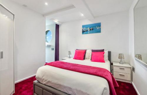 Milford on Sea Hotel | Marine House