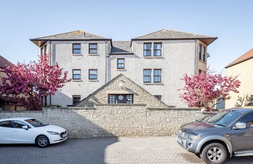 Leven Apartment | Marine Park (No 10)
