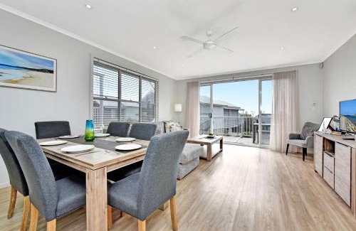 Caves Beach Villa | Mariner's Rest at Caves Beach Villas