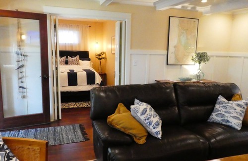 Garibaldi House | Mariner's Retreat ~ A Downtown Garibaldi Oasis