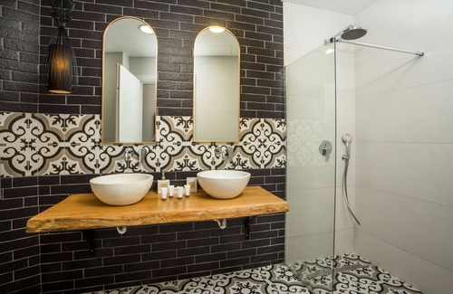 Faliraki Bed & Breakfast | Marini Seaside