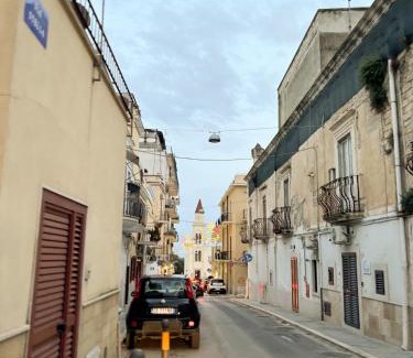 Manfredonia House | Mariposa Suite