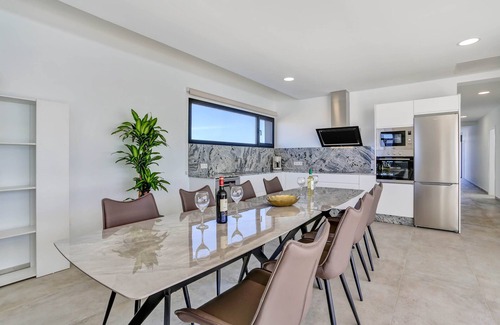 Lajares Villa | Mariposas Lajares 4, Villa Moderna Tranquila y Espaciosa, Para Familias y Amigos