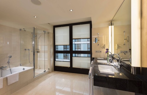 Unterrath Hotel | Maritim Hotel Düsseldorf