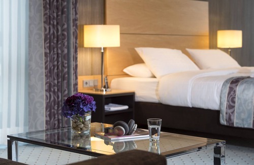 Unterrath Hotel | Maritim Hotel Düsseldorf