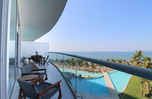 Flamingos Apartment | Marítima Playa Beach front Condo with great views