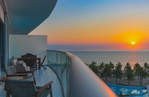 Flamingos Apartment | Marítima Playa Beach front Condo with great views