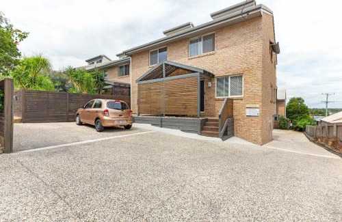 Mooloolaba Apartment | Marj04- Holiday in Mooloolaba