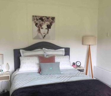 Wonthaggi House | Marjalis Cottage, your perfect country getaway!