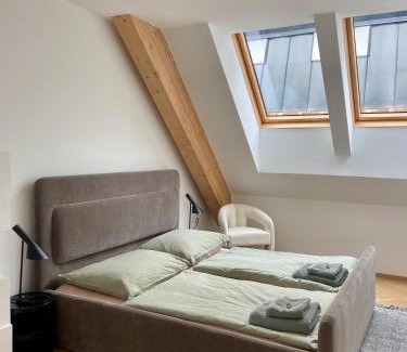Gmunden Apartment | Marktplatz-Residenz - 110 m vom Traunsee