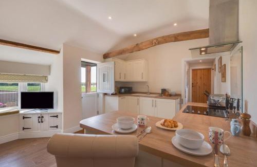 Woodbridge House | Marlborough House Forge