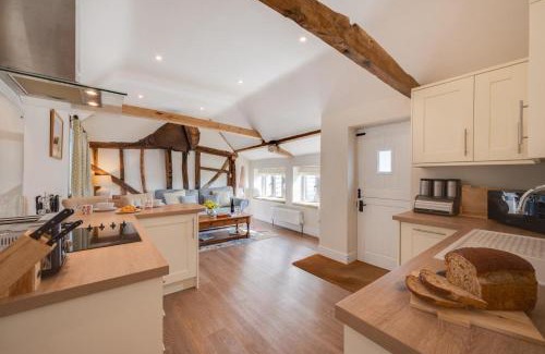 Woodbridge House | Marlborough House Forge