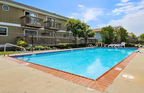 North Ocean City Apartment | Marlin Cove 408