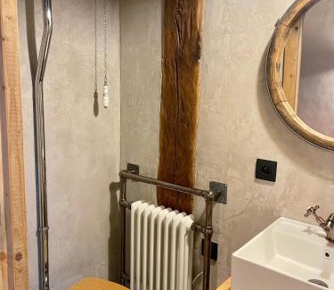 Argentiere Cabin | Marmotte Mountain Manor