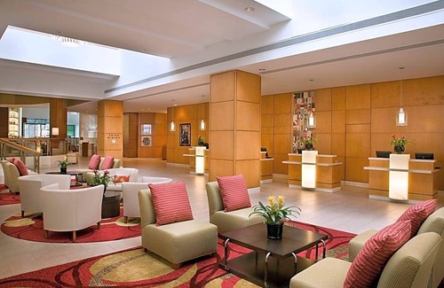 Bay Street Corridor Hotel | Marriott Downtown at CF Toronto Eaton Centre