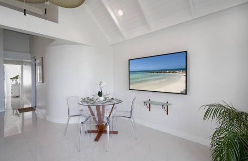 St.Bran's Burg Apartment | Marriott SeaCastles F32, Montego Bay