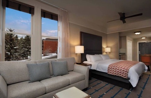 Aerie Resort | Marriott Summit Watch King Suite
