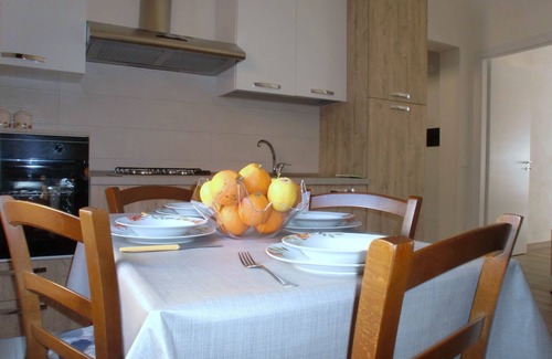 Marsala Apartment | [Marsala city ​center] Three-room apartment in a quiet courtyard