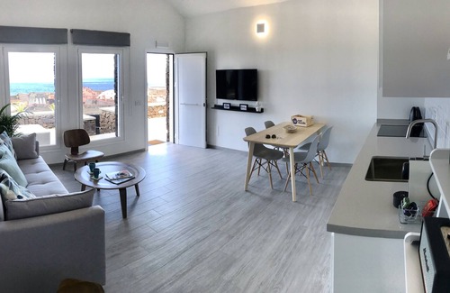 Las Puntas House | MARSALADA. Volcanic Rock House with stunning views