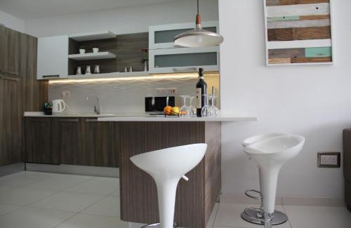 Marsaskala Apartment | Marsascala Interlace Apartment with free parking