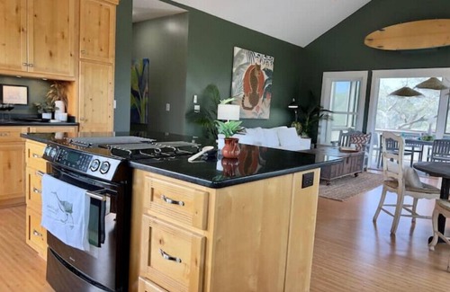 Edisto Island House | Marshfront Villa In The Trees - Near Beach & Bayn