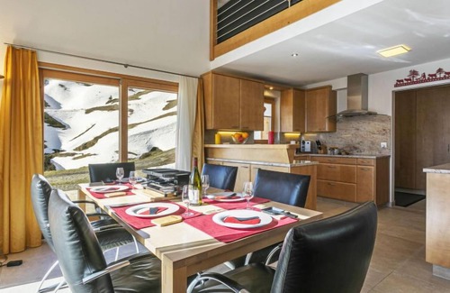 Val d'Illiez House | Martens by Interhome