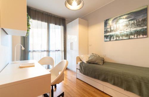 Vimodrone Apartment | Martesana Terrace Flat with garage - Ospedale San Raffaele