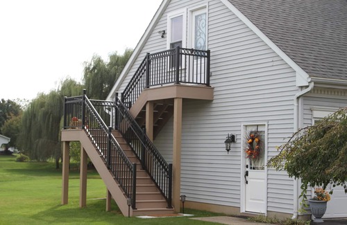 Witmer Apartment | Martha's Guest Suite: Less than 3 miles from Sight and Sound Theater.