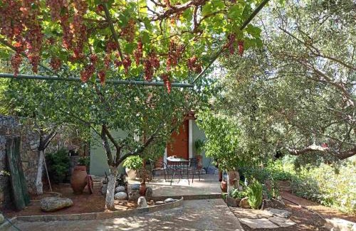 Kounelion House | Martha's Home in Fourni Village Crete