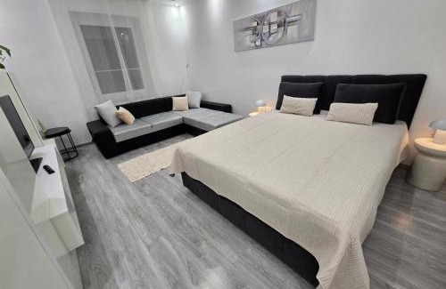 Bekescsaba Apartment | Martina apartman Békéscsaba