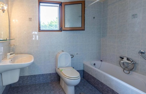Messini House | Marva Residence - comfortable 8-person retreat